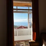 Away From Δωμάτια σε οικογενειακή κατοικία *