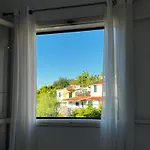 Away From Δωμάτια σε οικογενειακή κατοικία