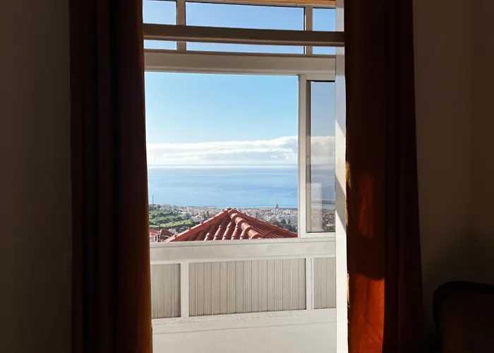 Away From Alloggio in famiglia *