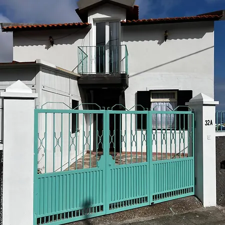 Away From Homestay Funchal (Madeira)