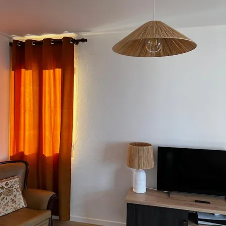 Habitación en casa particular Away From Funchal (Madeira)