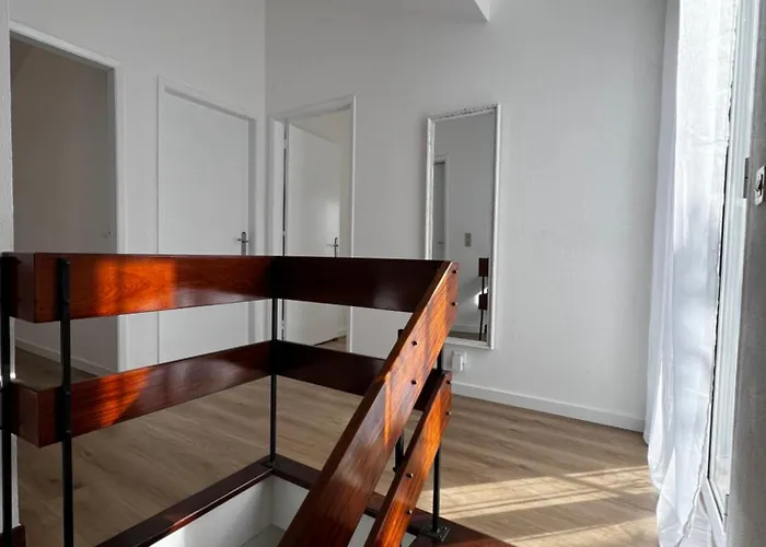 Away From Kwatera prywatna